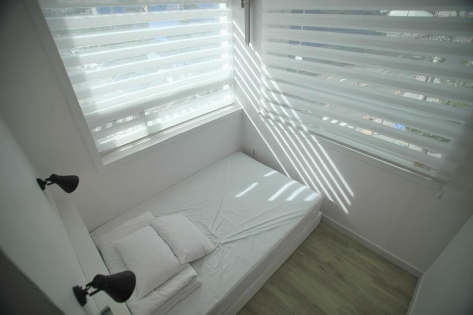 Romantic Ocean Yeosu Exterior foto
