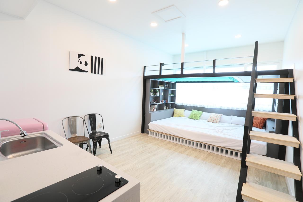 Romantic Ocean Yeosu Exterior foto